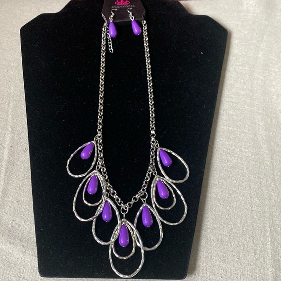 Paparazzi necklace set - Picture 1 of 1